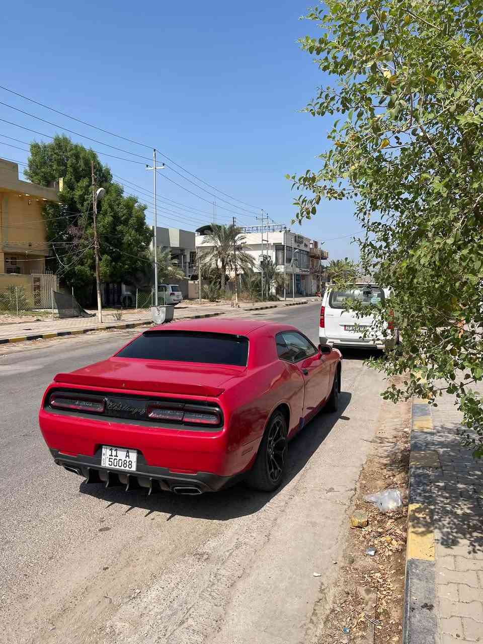 دوج جالنجر
موديل 2017
SXT
مكينه 3600
السياره ماشيه 97 الف 
كير محرك مكفولات
شاشه كبيره 
حساس خلفي 
كشنات تدفئه تبريد
 تبريد فووول
تخم تاير جديد 
حادث السياره بلصوره 
السياره مصبوغه عام 
سياره مكفوله شواصي فقط الغد
 الايمن تعديل لا كص ولا شي 
رقم بغداد مميز   تحويل مباشر 
عارضهه ب 128 بيها مجال
فقط واتساب ***********
مو شراي لا تكسر بحلال الناس

نص مكتوب في الصور:
- ra.com
