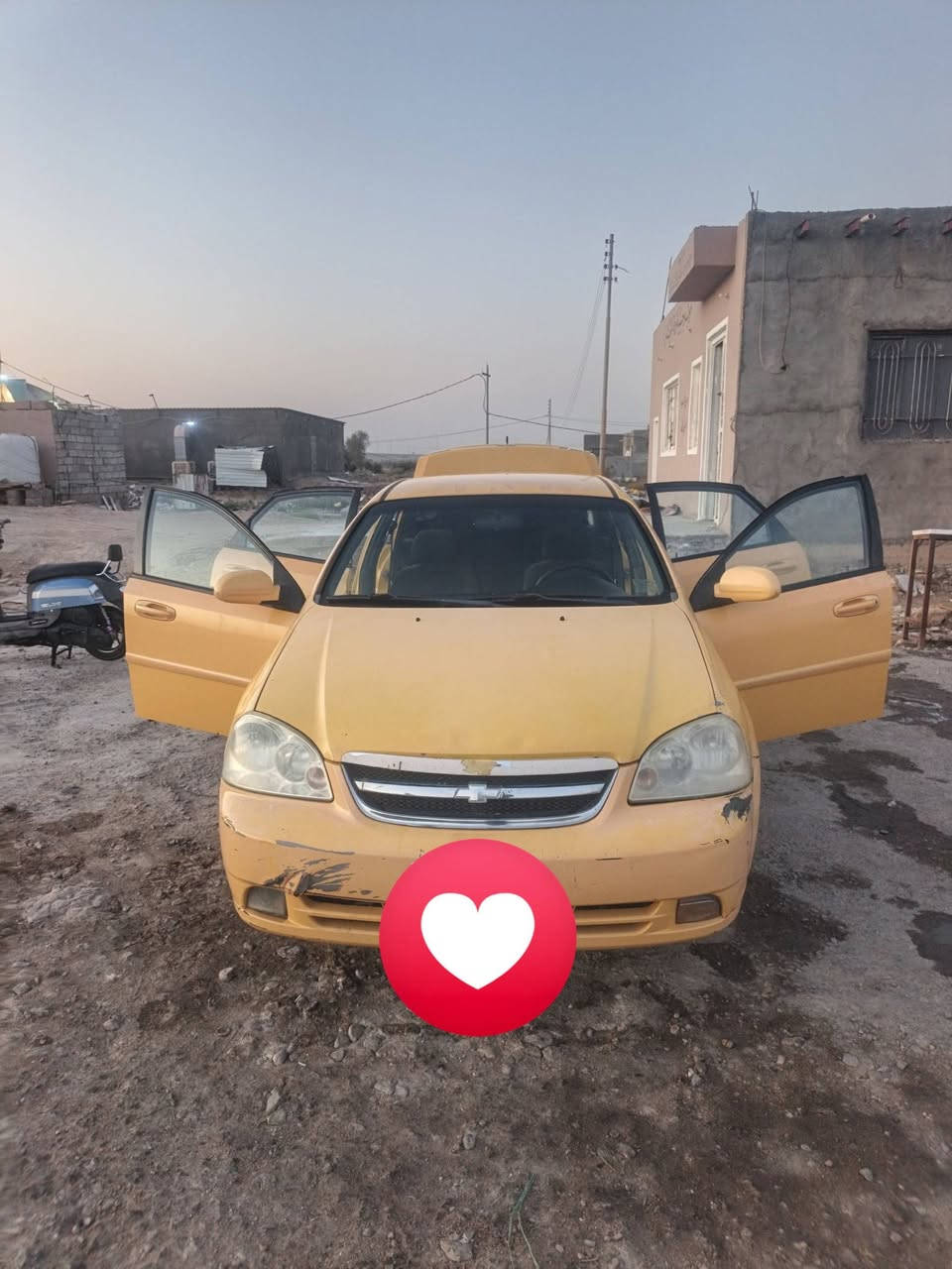السلام عليكم
اوبتره ٢٠١٠
مكفوله كفاله عامه 
كير ومحرك خير من الله 
السياره سنويته صاقطه وضايعه والسياره بسمي 
تخم تاير 
مكاني السماوه 
رقمي***********
السعر ٥٢ وبيه مجال قليل

