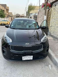 سلام وعليكم سبورتج لبيع بدون حادث سياره حلوو ممتعوبه سعر 138 وبيه مجال...