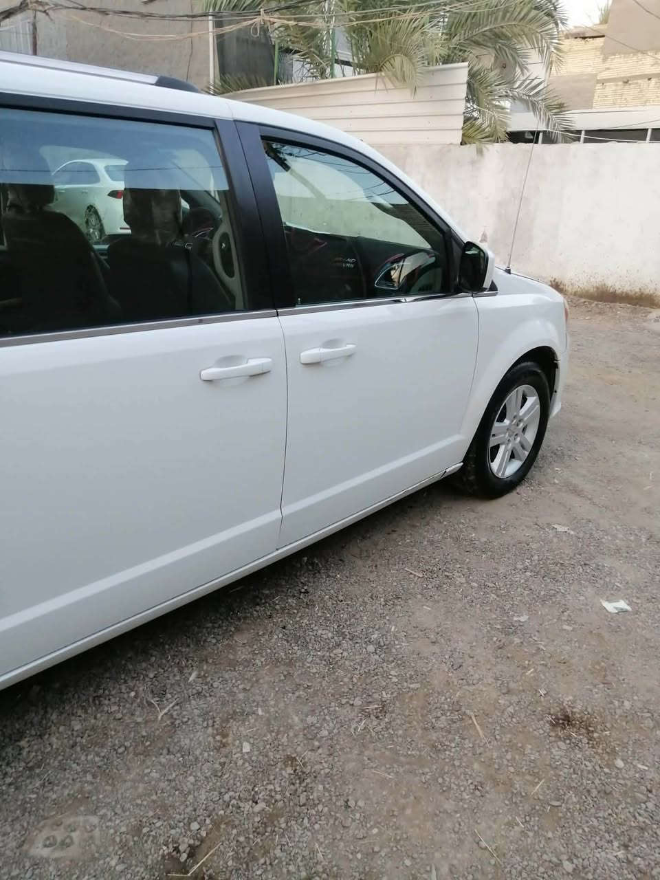 كرفان sxt 2019

* المحرك: 3.6 لتر fVf6

*كير أوتوماتيك 6 سرع

* مقاعد جلد

* كرسي السائق كهربائي 8 اتجاهات

* تحكم كهربائي بالمقاعد والمرايا والنوافذ

* أبواب جانبية كهربائية

* باب خلفي كهربائي

* تشغيل عن بُعد

* تحكم ستيرن كامل

* تكييف 3 قطع

* تغليف ارضيه بالكامل

* 7 مقاعد.

* سنويه 2034

*صور الحادث مرفقه بالمنشور

(فحص سونار جديد قبل اسبوع)

السعر $180

مكاني بغداد الكاظمية 

‭***********‬
