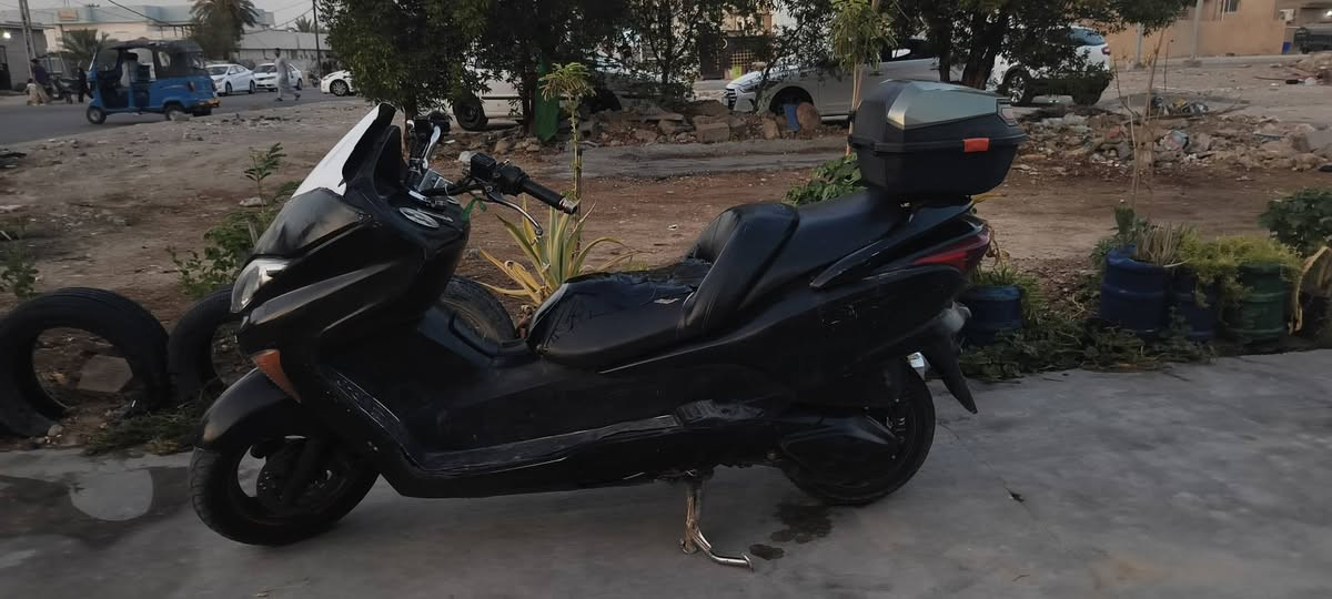 سلام عليكم فورزه للبيع نضيفه تجي تفحص وتاخذ
كهربائيات كله شغاله
 دبل اشاره اشاره يمنه ويسره 
كله شغال دشبول كيجات بك لايت كفراته رادلهن بوليش ستان حساس شغال 
ماشيه49
دراجه بلاديه بس تحط بانزين وين متريد روح روح
مكاني بل كوت  *********** بي واتساب
مكلف ب نشر

