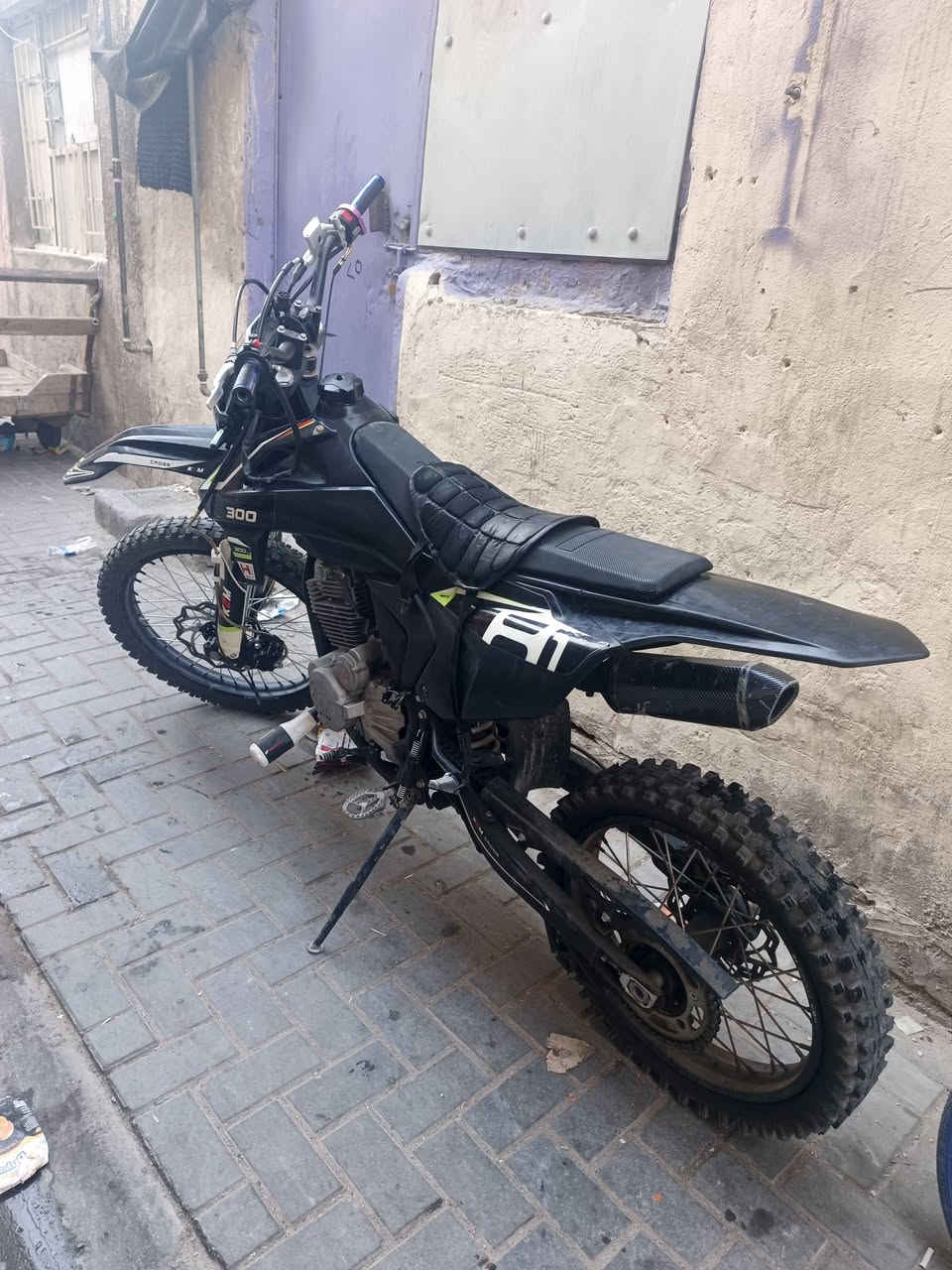 سلام عليكم دراجه قفاز k2m دراجه شغاله خير من الله بيها بنجر بس مكان دراجه بغداد بيع أو مراوس بوكسر دايوان إيراني نضيف رقمي ***********
