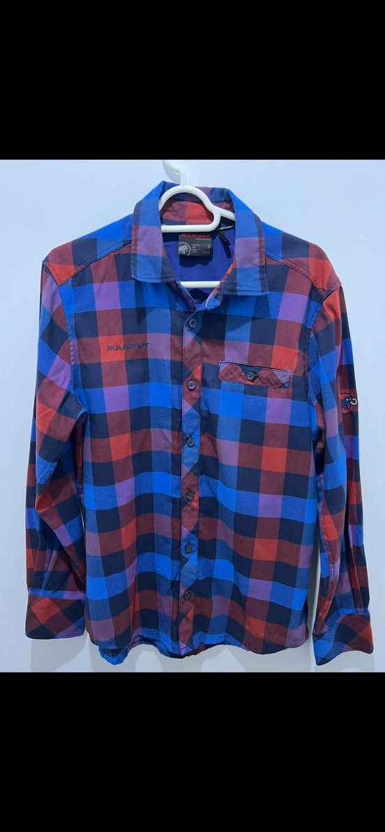 mammut
fjallraven
size_L
نظافە%100
توصیل جمع
***********
