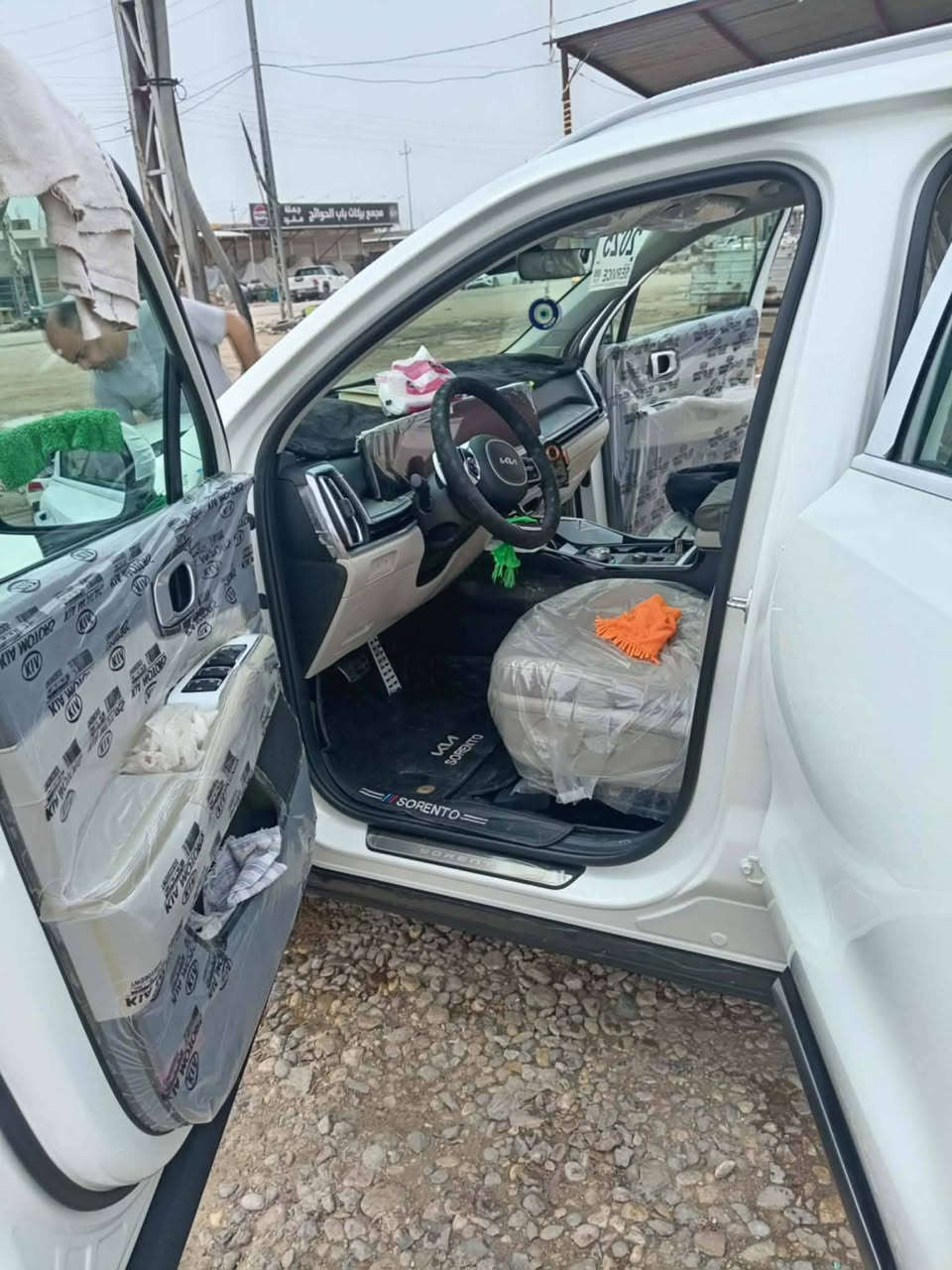 عندي سورنتو خليجي 2025 مكفوله ماشيه 17  4 سلندر رقم بغداد بسمي للبيع او مراوس حسب القناعه
عندي سورنتو خليجي 2025 مكفوله ماشيه 17  4 سلندر رقم بغداد بسمي للبيع او مراوس حسب القناعه 

سياره فول مواصفات بس بدون بنراما وكامره وحده بيها 
سياره نظيفه وجديده سياره ما متعوبه مال جناي  مكان واسط الصويره الاستفسار اتصل *********** بي واتساب
