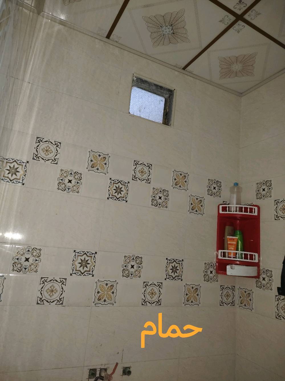بيت للبيع في كربلاء البراهميه قرب قناة كربلاء الفضائية على شارع تجاري سايدين مساحة 145 اتصال على رقم ***********