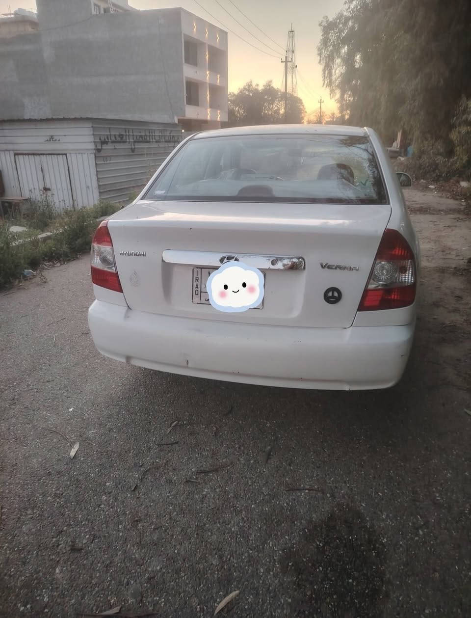 سلام عليكم فيرنا موديل 2015 مكفوله من صبغ والضربه والتبديل بيهه بارد بسيط. كير محرك مكفول لا تنقيص ولا تبخير. 
بيهه صوت بولبرين بالكمريسر. 
رقم بغداد بااسمي. سعر 80$ بيهه مجال بسيط 
*********** 
ملاحضه للاتصال واتساب متواجد فقط.
