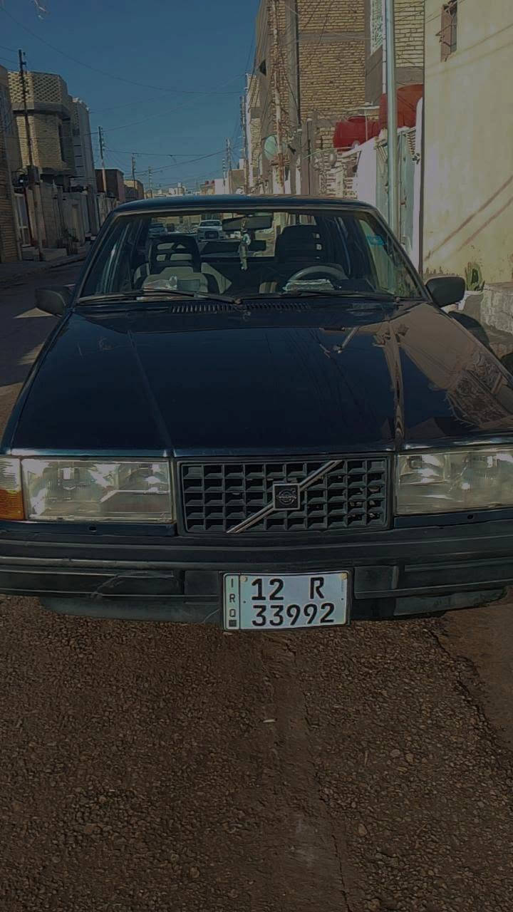 فالفو 1990
حجم 740 
كير ومحرك مكفول
تبريد ثلج
تخم تاير جديد 
الكشر مالتهة كدامك
مكان السياره نجف
سنويه السياره لل29 
السعر 58 ورقه بيهة مجال للشراي
للاستفسار ***********

