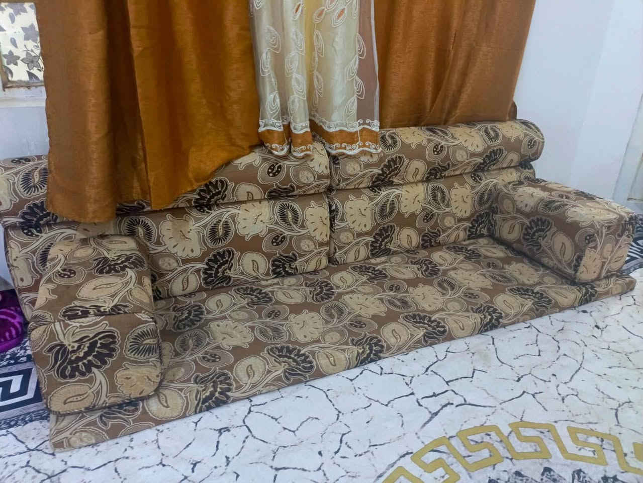 للبيع ***********
