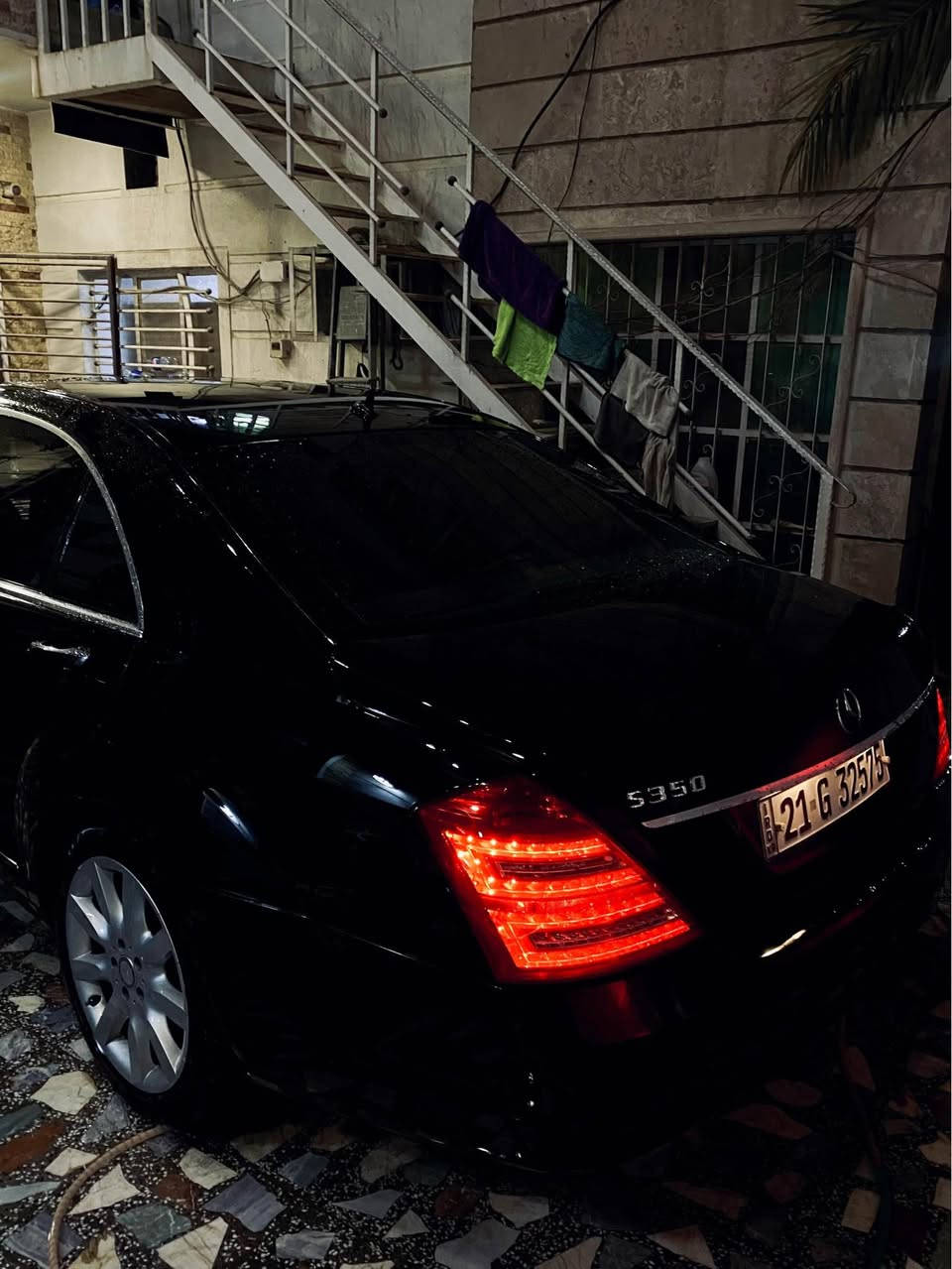 مارسيدس s350 موديل 2008 سياره جديده بمعنى الكلمه 
سياره بيها فقط جاملغ الايمن اهنا بالعراق 
سياره جاهزه من كلشي ومابيها اي نقص 
سياره ماشيه ٢٠٠ فقط 
مكان السياره بغداد 

السعر ١٩٥ 
للاتصال *********** بغداد, العراق
