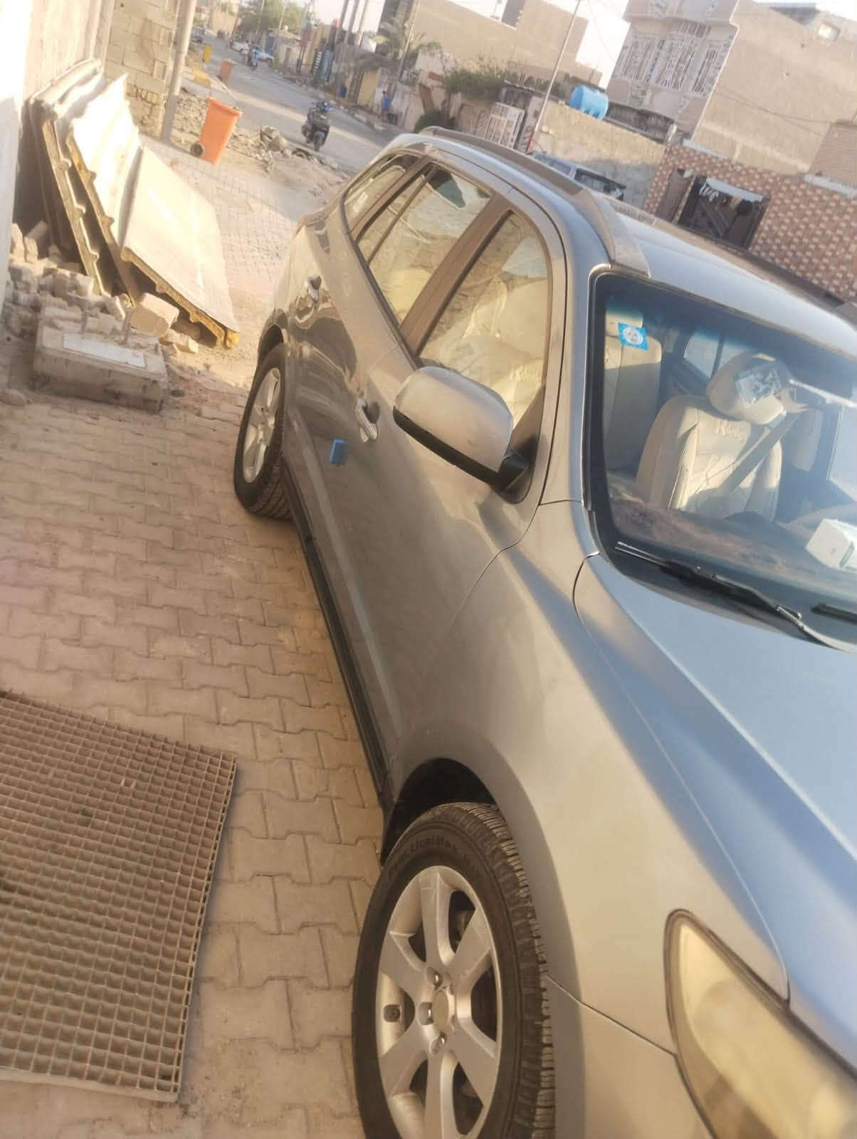 اللبيع سنتافي مديل ٢٠٠٩ مكينه سته رقم بغداد مكاني بل بصره سياره حلوه وجاهزه اي ستفسار لانتصال عل رقم ***********
