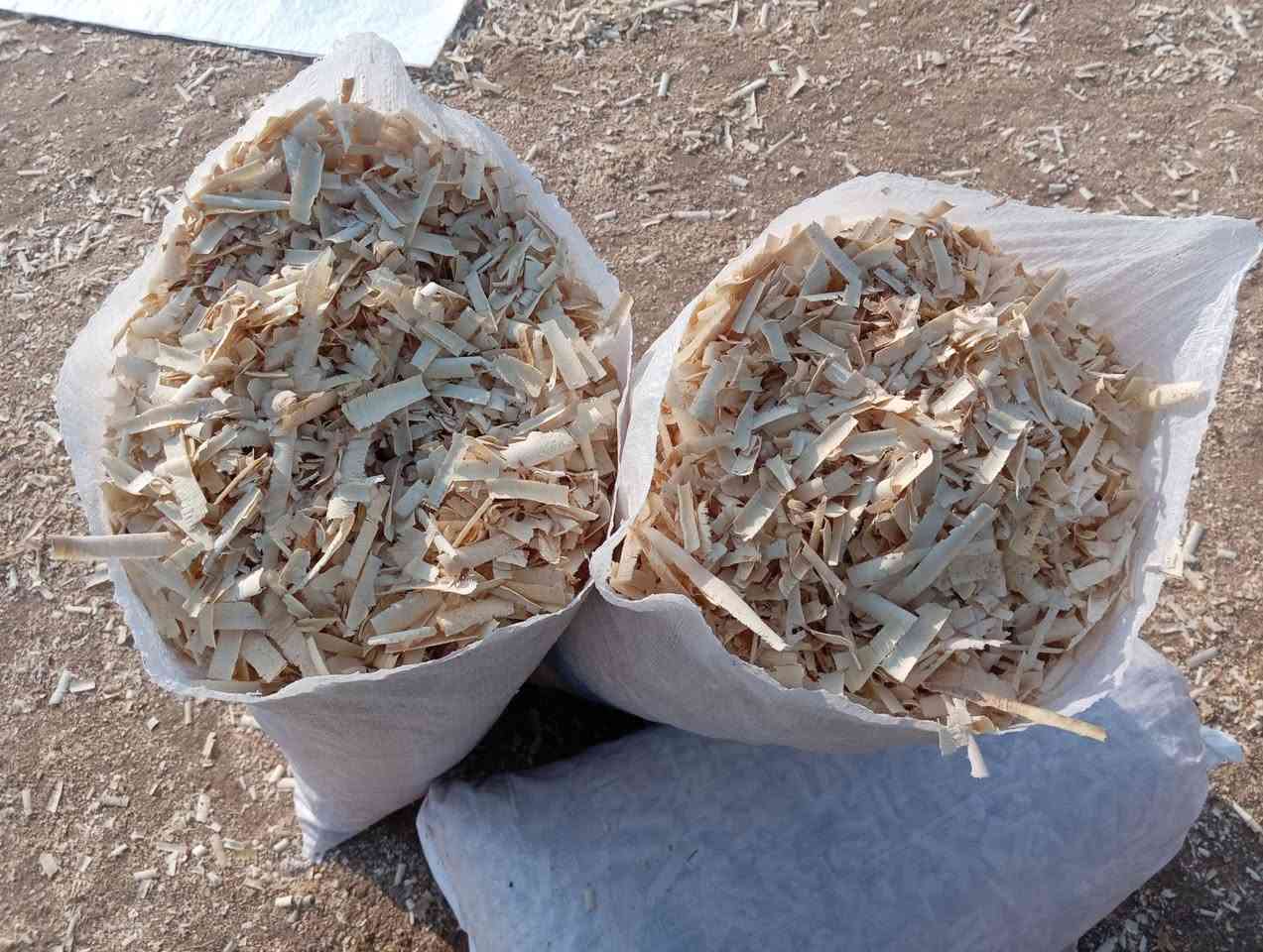 نشارة دواجن • أثل • توصيل مجاني