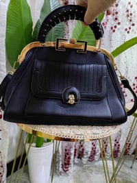مراسله الصفحه او واتساب 07761331006