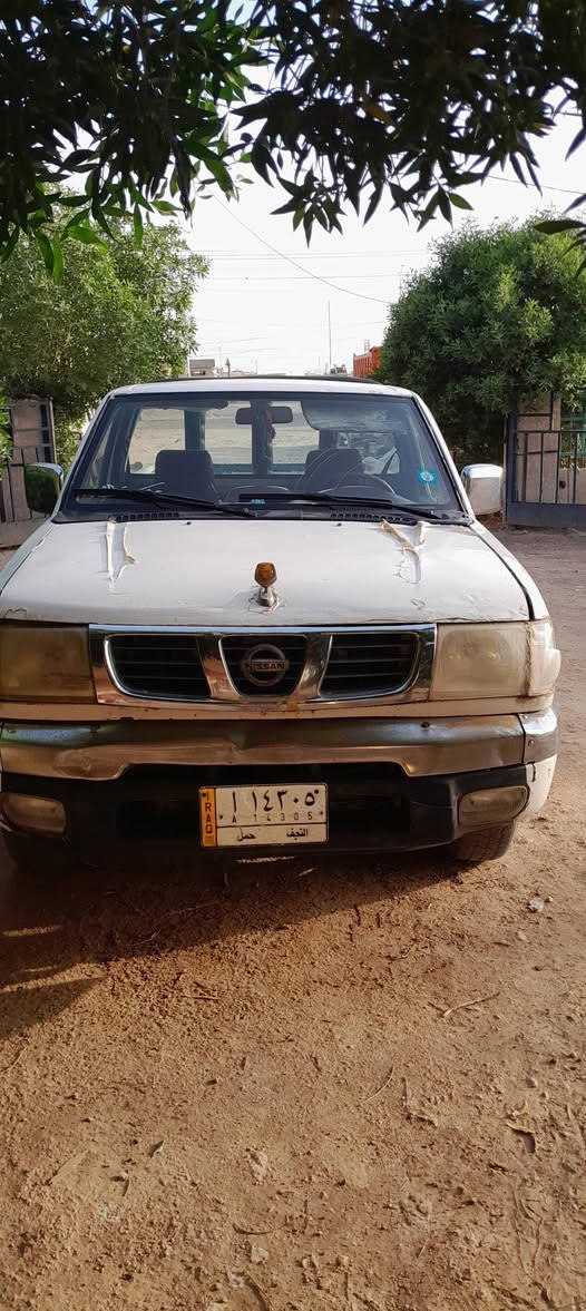 نيسان تك قماره قماره ٢٠٠١ حاله جيده  محرك٢٤٠٠ أنجكتر
 گير عادي تبريد جيد 
باور 
مقدم جديد 
سنويه باسمي صاقطه سنه واحده ***********
أبو علي 
سماوه 
مطلوب فيها ٦٠$
