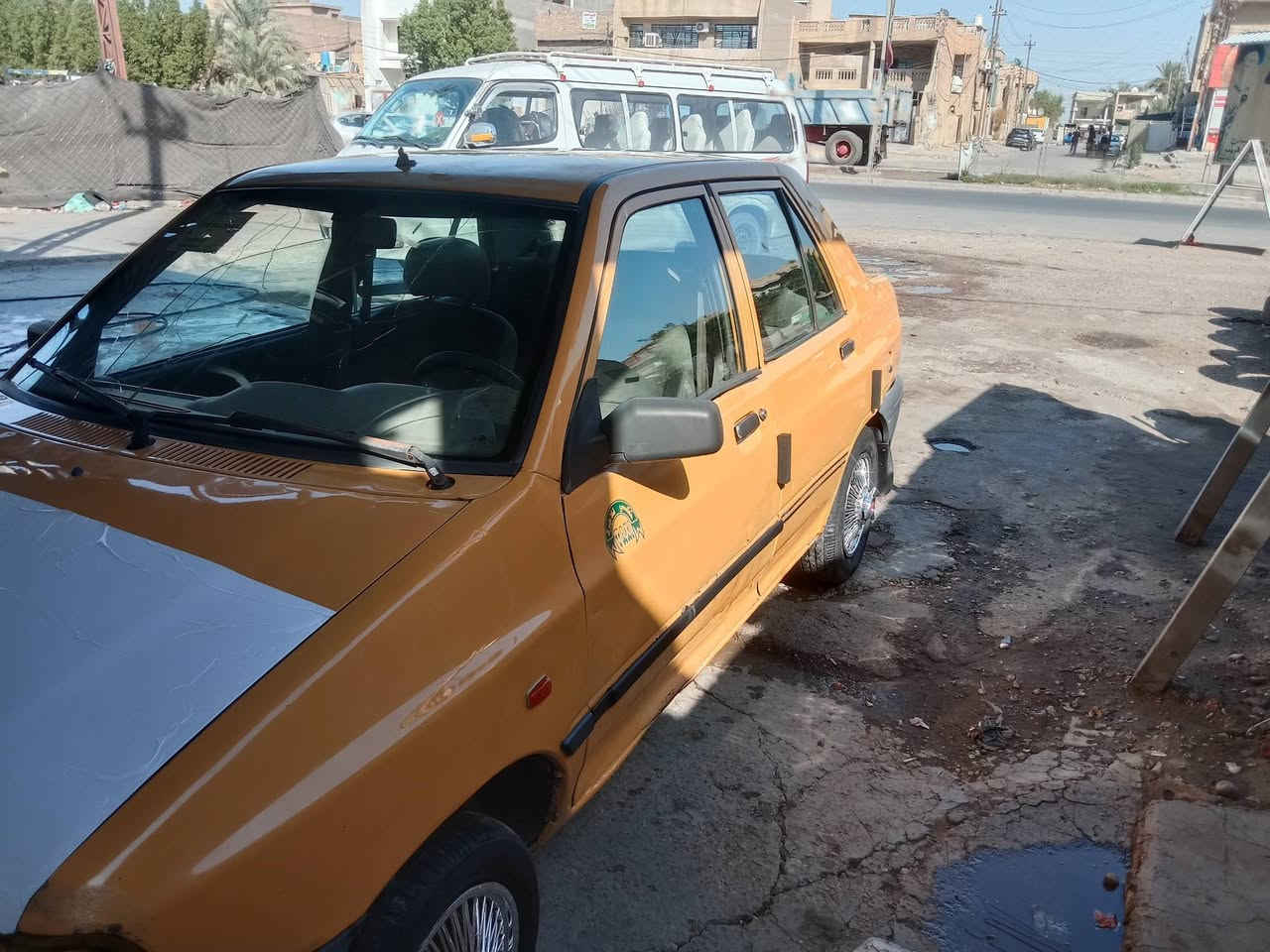 يالله سلام عليكم سايبه ١٥ كير ومحرك جدد كشر حلو بدون ضربه تخم تاير جديد رقم بغداد مشروع وطني سياره بلادي شواصي ابلاديات لافطر ولا لحيم سيارة جاهزه كبل للشغل كهربايات كله بياع تقاطع درويش ب 25.    ***********
