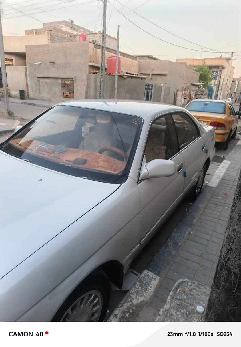 السلام عليكم سياره بطه فصل موديل 95مكفوله من الكص والنقل والأصوليات راعيهه يمي بلقبله السياره تخم تاير والتبريد ثلج الحداديه نص عمر
للعلم المكينه والكير هسه شادهه الكير مال برادو السياره خير من الله السعر 45 وبيهه مجال 

مستعجل ع بيعتهه راعي السياره ***********
