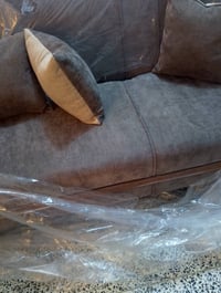 تخم جديد ما مستعمل نهايي ماخذه 600ابيعه500لعرض السفر لهاتف 07711132361...