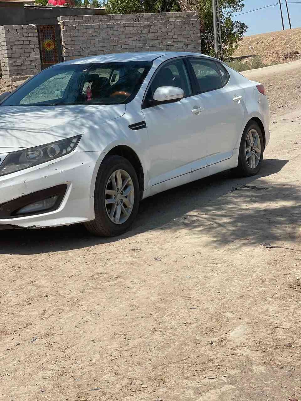 السلام عليكم  كيا اوبتيما موديل 14 خليجي كفاله عامه تبريد قطعتين السياره ؏ ايد موضف نضيفه وجاهزه حداديه تخم تاير مكانهه ذي قار قضاء الجبايش السعر 120 وبيهه مجال مكلف بل نشر  رقم صاحب السياره ***********
