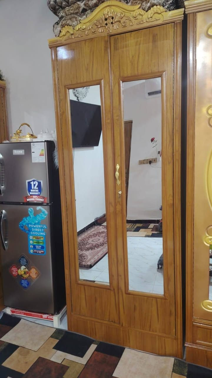 سلام عليكم
غرفه النوم للبيع تسكام الاصلي نظيف كلش مكانه نجف الرظويه السعر مليون ونص وبي مجال للشراي  الاستفسار ***********
