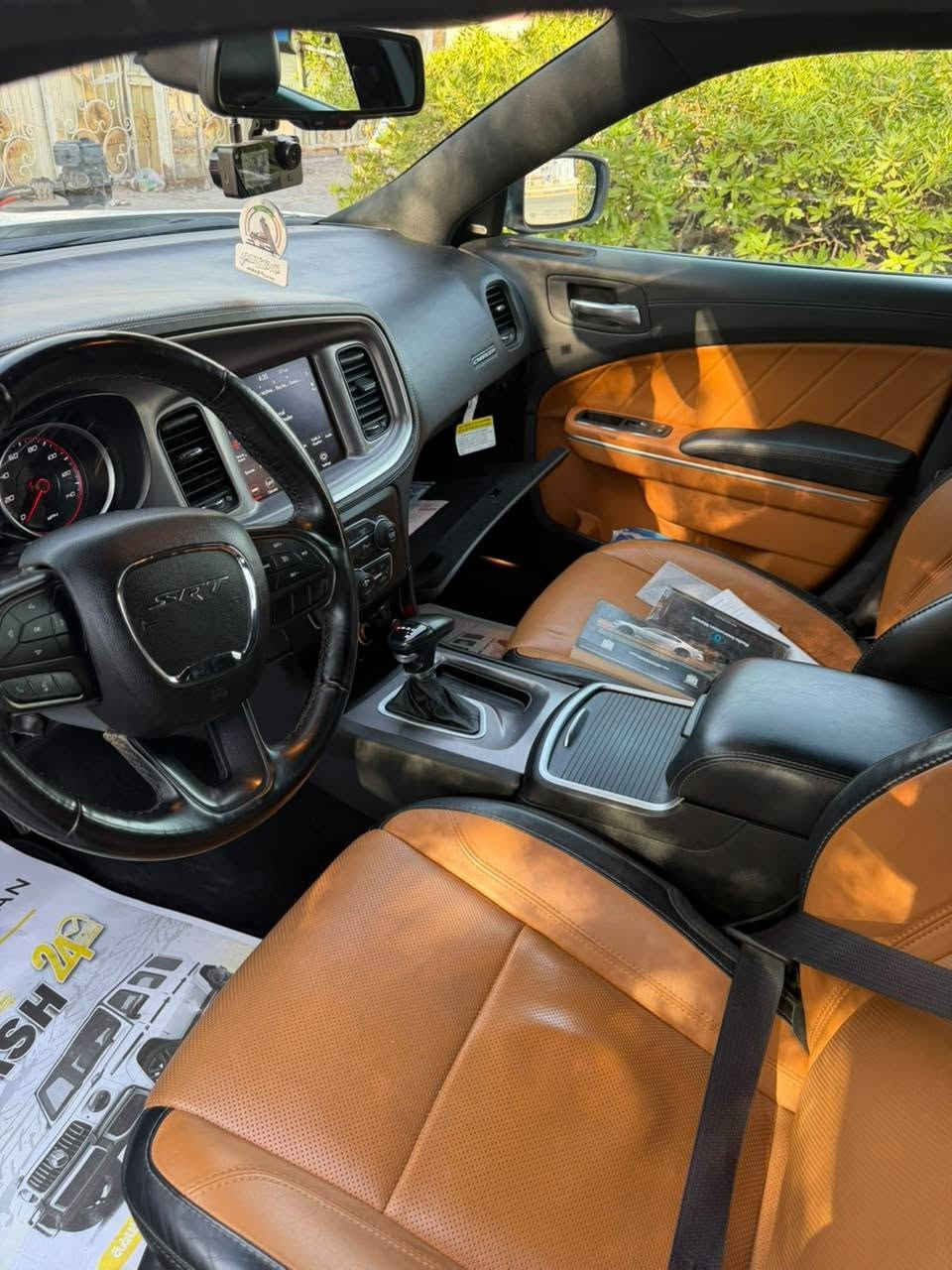 للبيع جارجر 22 sxT بلاس سياره جديده بمعنى الكلمه مال استخدام شخصي  ماشيه  ٤٣ ميل  ستوك شركه ريحة شركة 
داخل لون مميز بلاد 
تدفئة تبريد مقاعد 
رادار جانبي 
خزن ميموري 
تدفئة ستيرن 
شاشة كبيرة 
٢٣٠
*********** 
مكان بغداد الحريه

