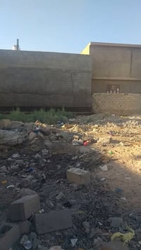 جبيل • ٣٠٠متر • ماء وكهرباء