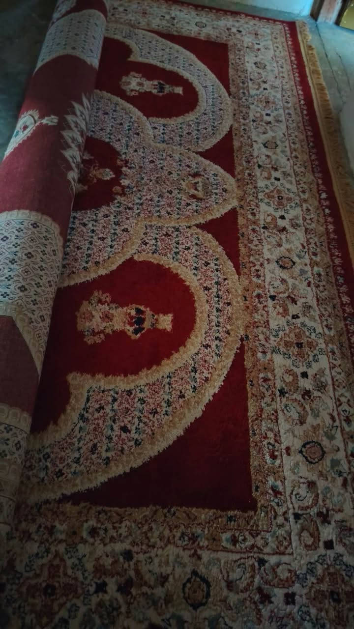 سجادة • للبيع