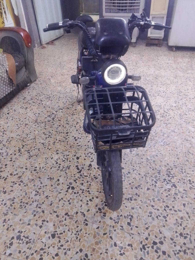 دراجه+شحن+نظيفه+جدا+وكل+كهربائياته+شغاله+لايت+بك+لايت+عالي+ناصي+اشاير+شاشه+بلوتوث+بطارياته+جديده+استخدام+اقل+الشهر+
سعره+٢٥٠+وبيه+مجال+مكاني+نجف+حي+القادسيه+*********** النجف, العراق
