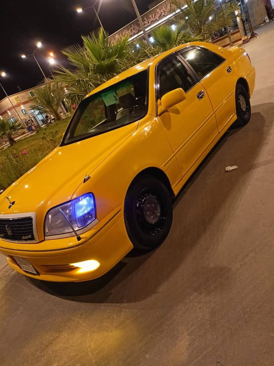 جنون • ٢٠٠٥ • مكفولة