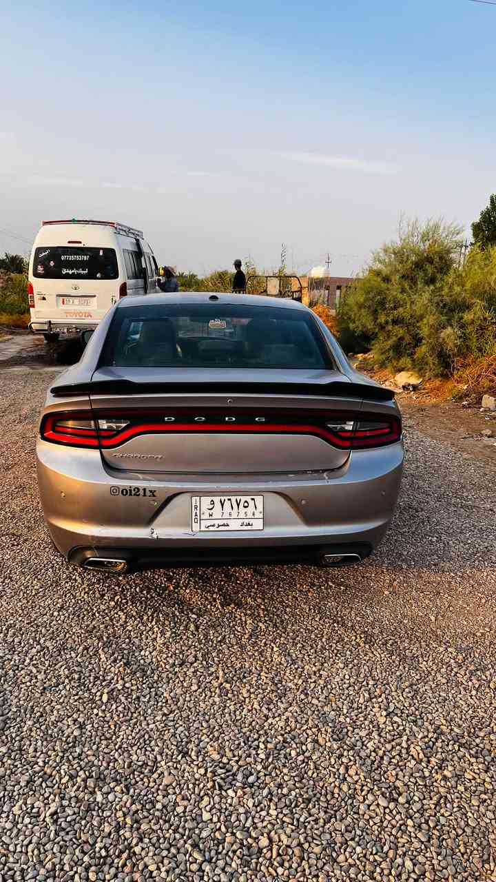 سلام عليكم سيارة جارجر للبيع موديل 2016 مواصفات معروفه sxt بيها شفات بقيه معروفه داخل كلين بيها ضربه خفيفه جاملغ امامي شويه تعديل بيها وهلال خلفي تاير طاك 
سنويه ٢٠٢٨ سعر ١٧٥وبيه مجال استفسار اتصل ***********

نص مكتوب في الصور:
- @oi21x