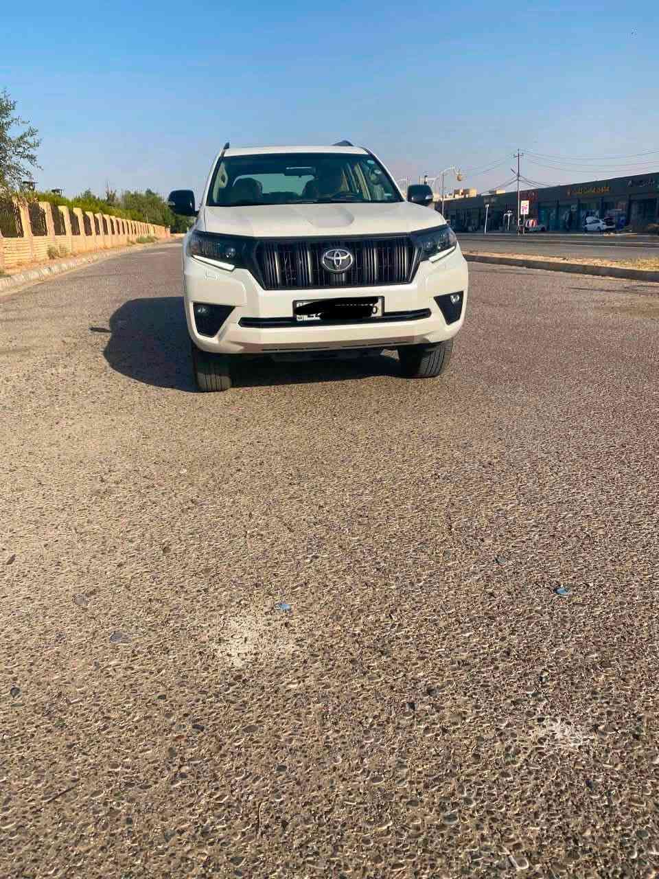 لاندكروز برادو موديل  2023
على وضع الوكاله (الشركة)
ماشي 30km 
رقم شمالي 
مواصفات TX.S معروفه
مكان السياره : كركوك 
رقم الهاتف :  ***********
الفحص موجود ويا الصور
