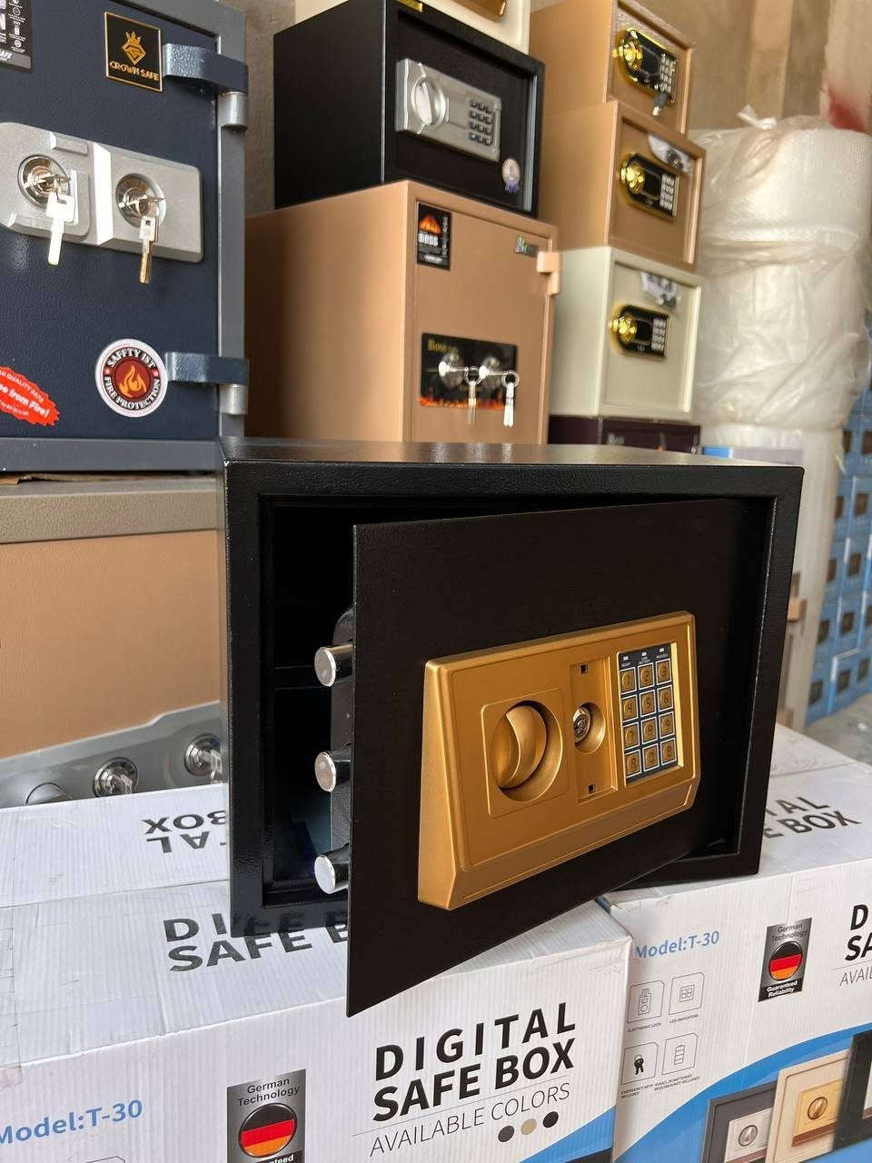 حجم عملاق 
عرض 38 ارتفاع 30 عمق 30 وزن 10 كيلو 
سعرة 65 سعر تنافسي والتوصيل مجاني جميع محافظات العراق سارعوا بلحجز قبل نفاذ الكمية للحجز والاستفسار مراسلة وأنساب*********** 📞 الرمادي, الأنبار
