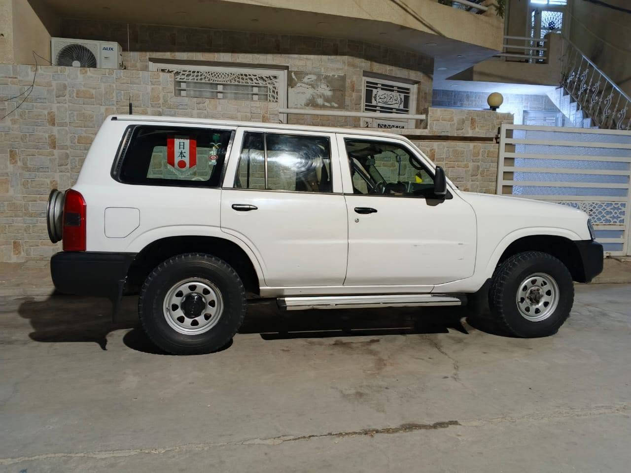 نيسان باترول موديل ٢٠٠٨ رقم بسمي
مكينه ٤٥٠٠ بخاخ كير عادي الوكير شغال
دبل تانكي بانزيل شغال
تبريد شغال تخم تاير جديد دوشمه جديده 
كهربائيات كله شغاله سياره جديده السعر ١٢٥$
***********
