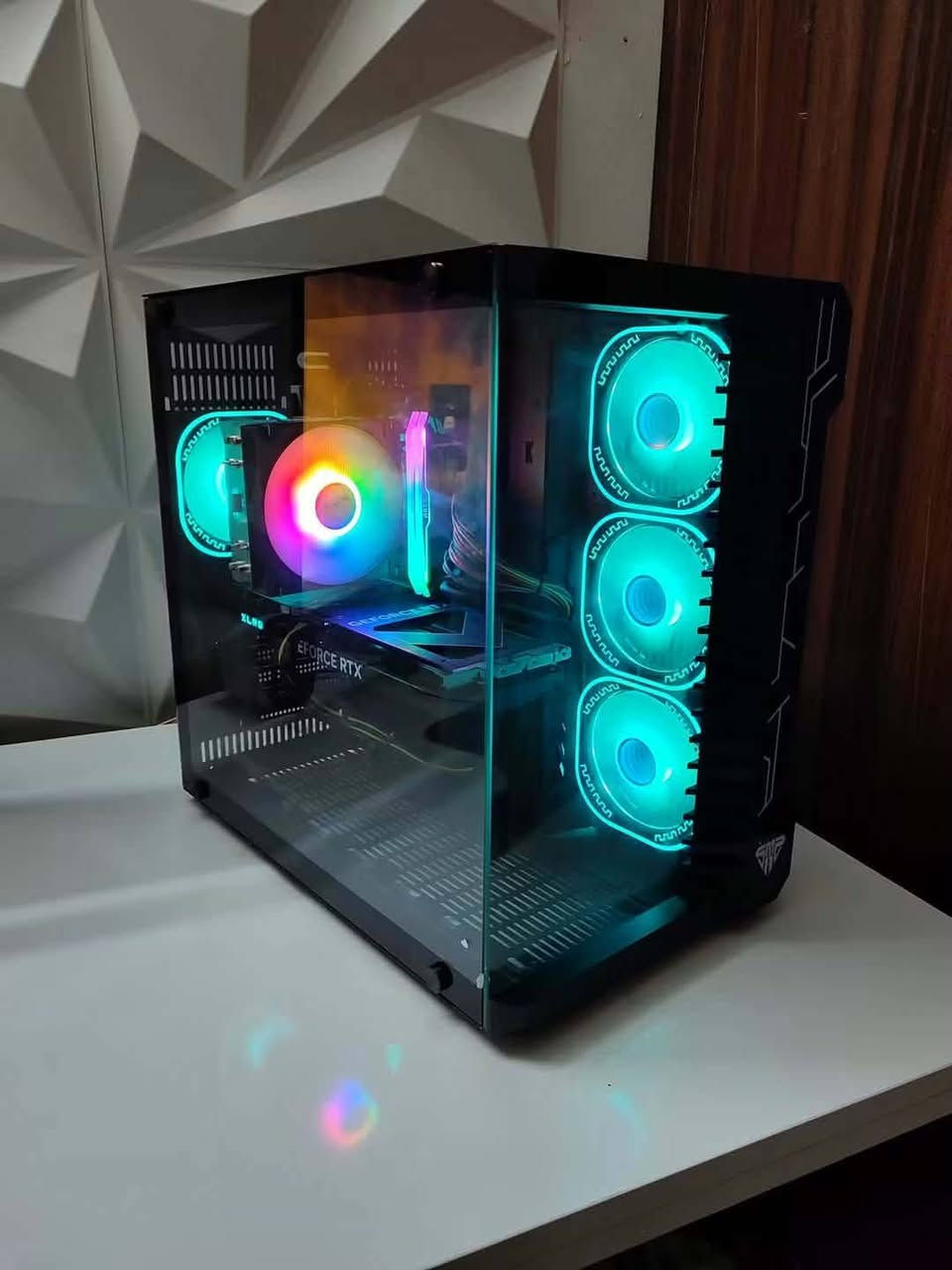 للبيع توصيل موجود
M.2 NVME 1T PNY
130 الف

Intel I5 12400F
Asus Prime H610 DDR4
235 الف كومبو 

DDR4 LEXAR 32G 3600HZ RGB
250 الف 

 كيس زجاجي مع الفانات ب80 الف

تواصل
***********
