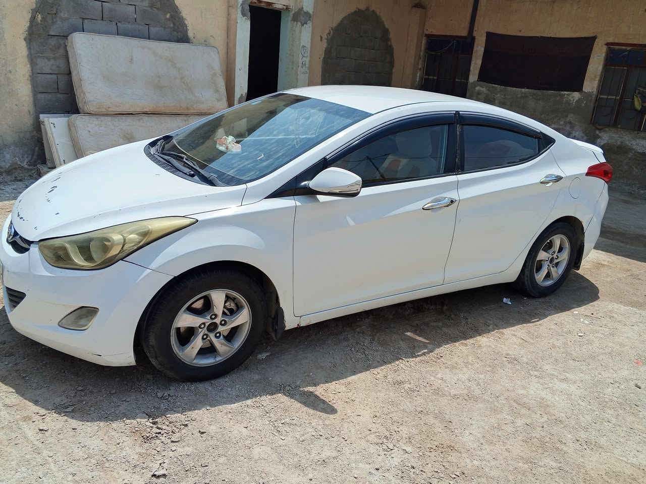 سلام عليكم النترا 2012  خليجي   سنويه بسمي 2028 تنتهي رقم نكليزي
تبريدثلج مكينه 1600دوش سياره جاهزه
بيه جاملق  خلف سايق وبيه صبغ بدوسه
بيه تكحيل بصيط تعال وشوف بعينك 
5 ويل كب تخم تاير جديدباتري جديده
مكاني البصره ابوصخير سعر 94 بيه مجال

وانا خادم ***********
