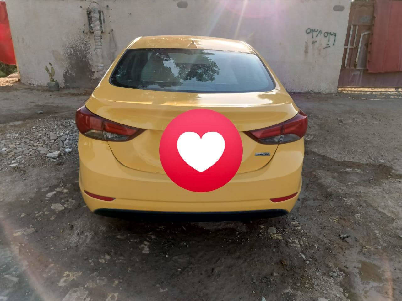 محرك 2000
تحكمات ستيرن 
تدفئه تبريد 
كشن كهربائي 
سعرها 100 
مكاني بغداد تقاطع النهروان  باقي التفاصيل اتصل 
***********
