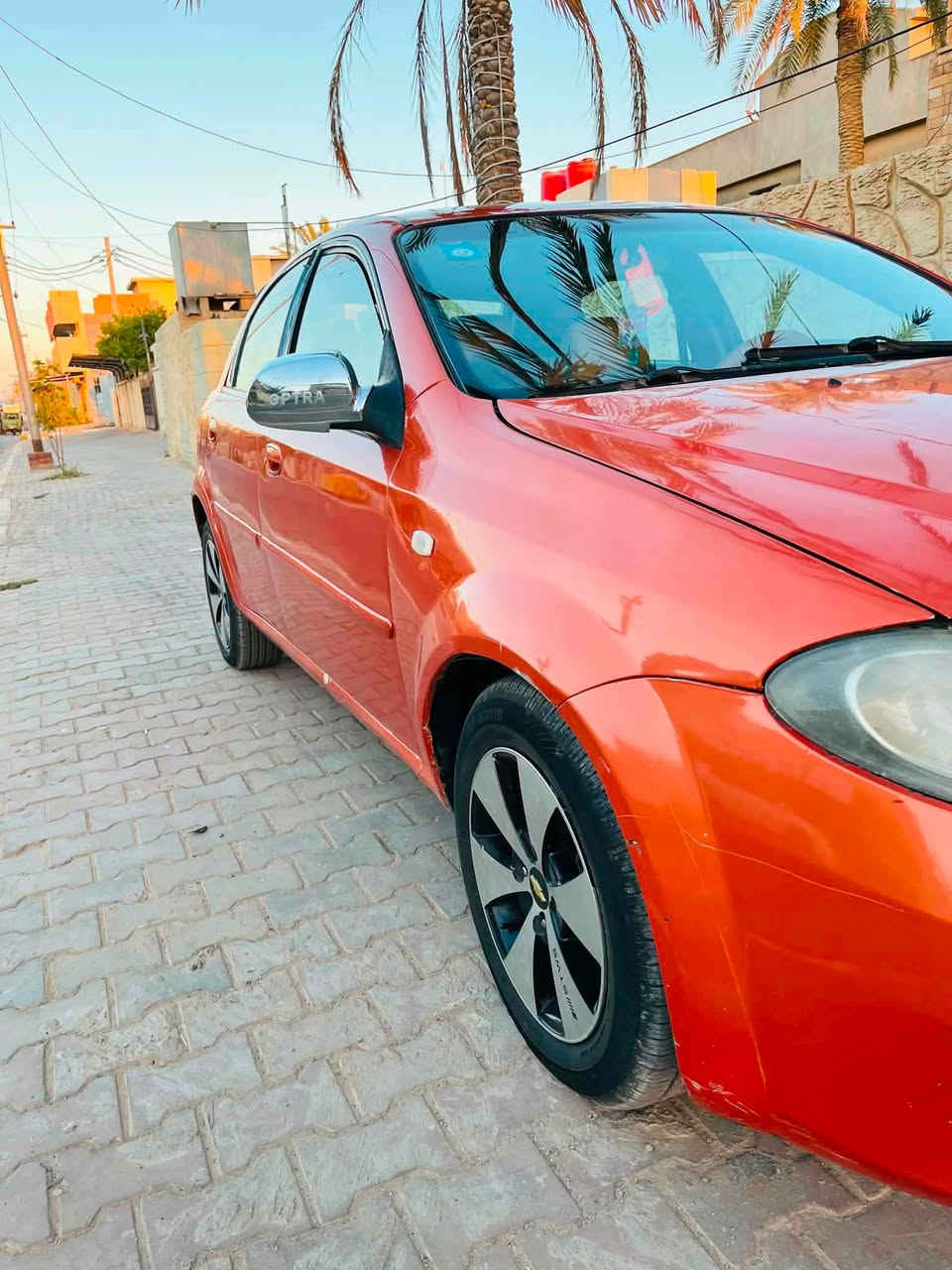 السلام عليكم…
للبيع اوبترا 2007 جاهزه من كلشي كهربائيات كله شغاله تخم تاير ريمونت سنتر لوك محرك وكير خير من  الله صدر امامي وخلفي جديد مصبوغة حزام لجمالية هزه وسنوية 2027 بسمي رقم بغداد انكليزي ومشروع وطني السعر (50) وبيه مجال ..
مكان السيارة هيت للاتصال
***********
