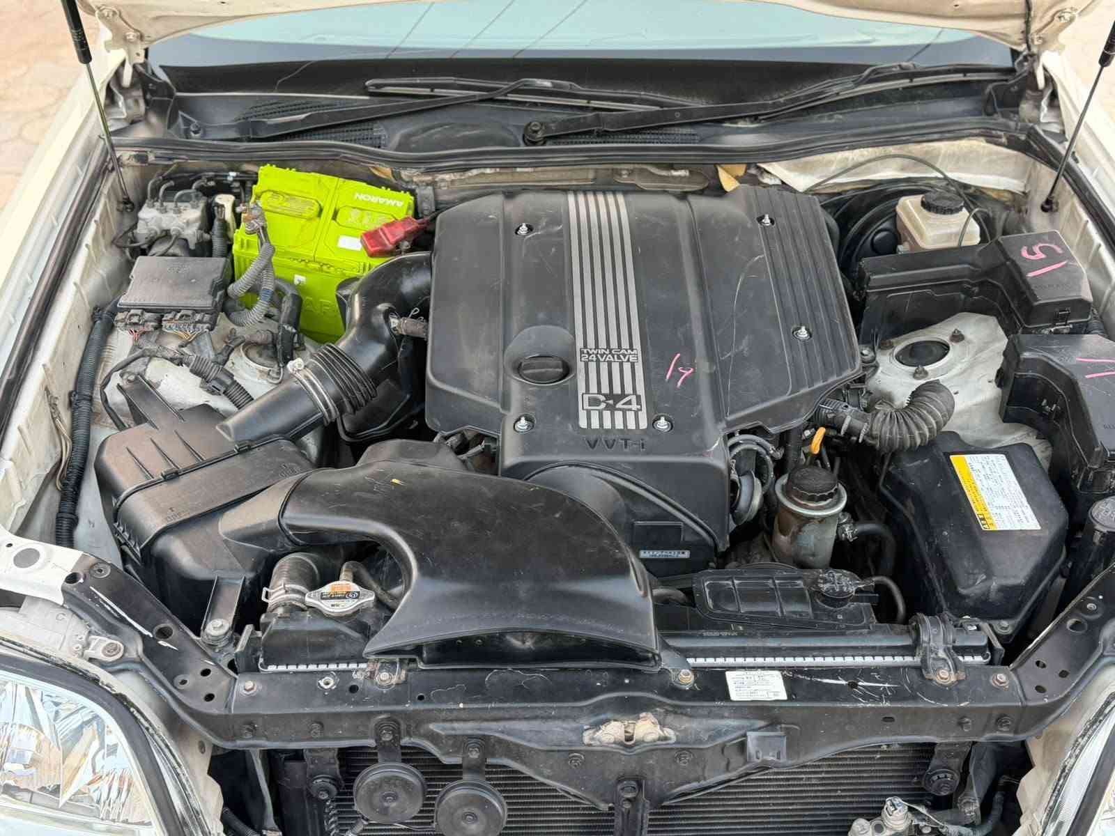 السلام عليكم جنون للبيع موديل 2003 كرستال دكمتين برده خلفيه خضراويه السياره دواخل بيجي  السياره مكينه وكير دي فور الجبير بعدها بلضمان صار خمسه ايام من شديتها حداديه خلي امامي توني مسويها تبريد ثلج تخم تاير جديد رقم بصره تحويل مباشر باسم المشتري السعر 140 $ مكان السياره ذي قار رقم الهاتف ***********
