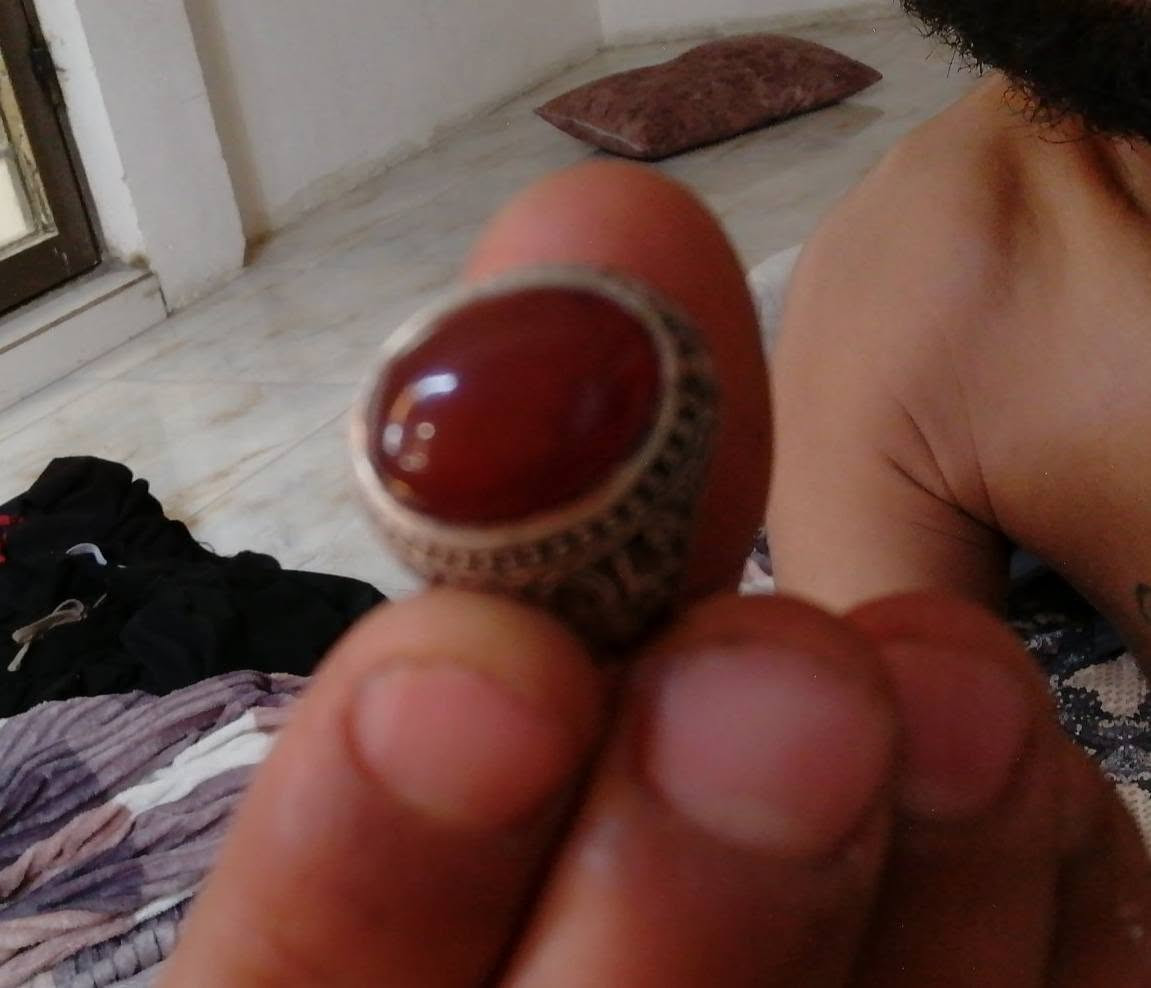 سلام عليكم اخوتي
محبس للبيع سعر ٣٠ وبي مجال حك الجيه
*********** بي واتساب للشراي فقط
