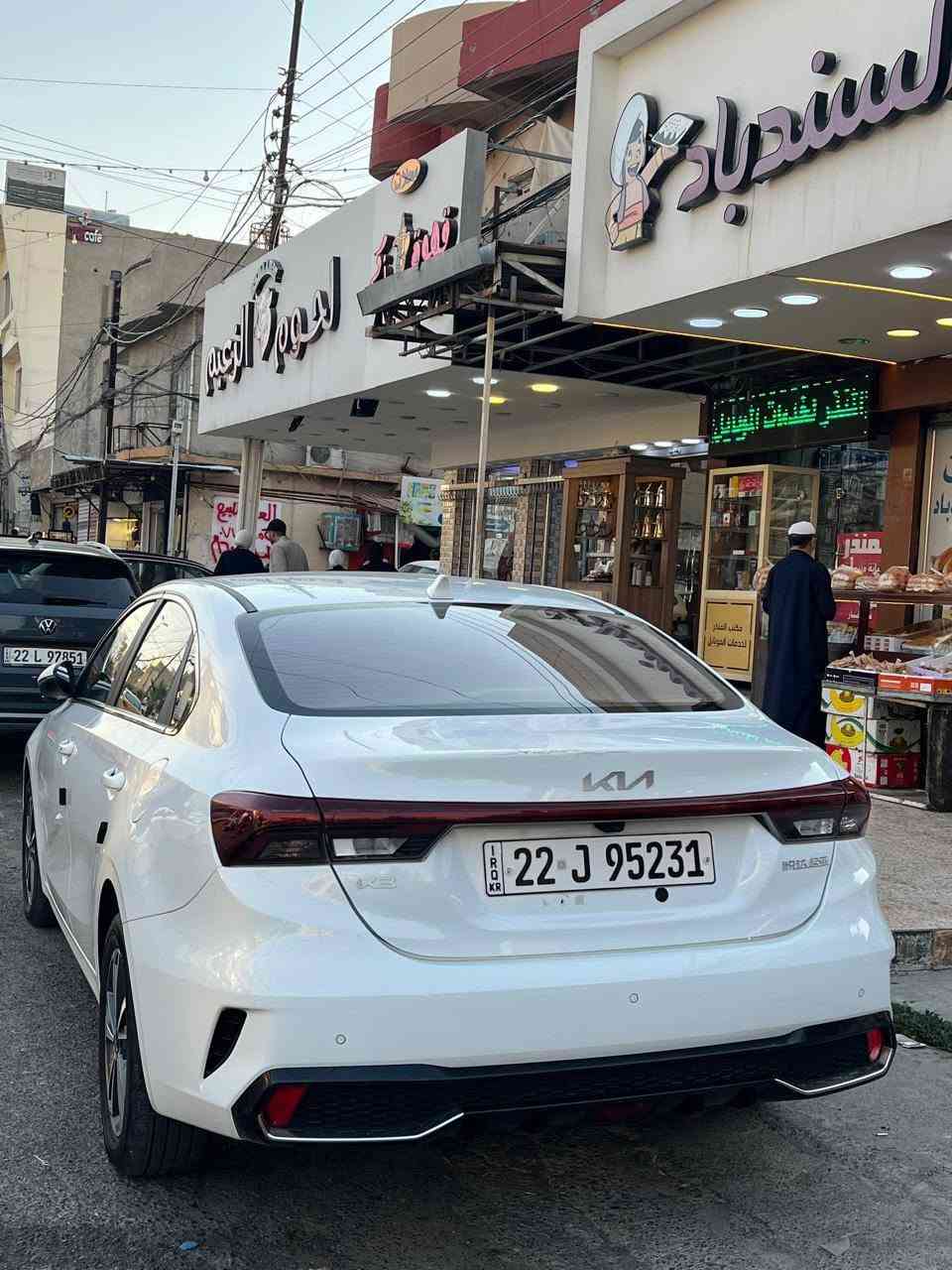 🛑للبيع
السلام عليكم 
Kia. كلين تايتل 
بدون صبغ بدون ضرر
 K3 موديل 2024.
شرط التحويل 
فول مواصفات
محرك 1500 دبل نوزل
رقم اربيل
المواصفات
فتحة
شاشه كامرة
تحكم ستيرن جهتين
بصمه أبواب و بصمه تشغيل
شاحن تايب سي شحن سريع
كير طياره
شاشه بالكير
لايت لد زينون 3 عدسات متحركة + الخلفي هم لد متصل
حساسات امامي خلفي
أشاير لكزس متحركة
صندوك ذكي بصمة 
سايد بريك بصمة
(auto hold) أوتو هولد
درايف مود 4 وضعيات
I (sport+eco+smart+comfort
ماشية 15الف k

علق بتم يصلك السعر او الاتصال ع الخطوط 
موصل/الأيسر 
***********
***********
