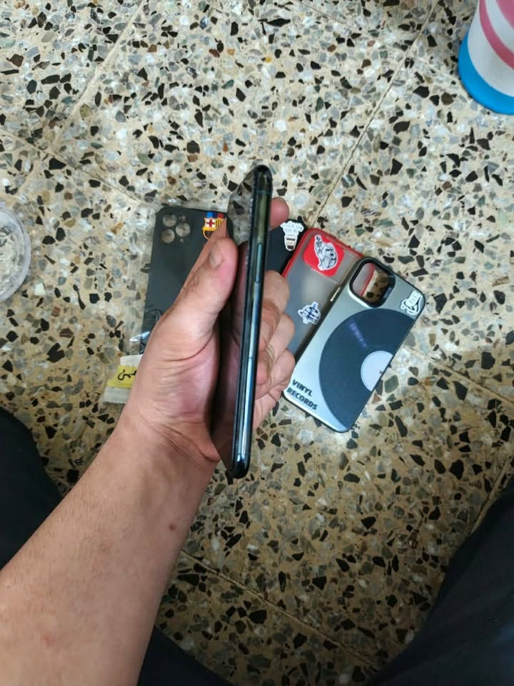 آيفون ١١برو
للبيع فول نضافه 
ذاكره ٦٤
جهاز نضيف مال بيت ضمان 
كلشي مابي مبدل كله ضمان 
بطاريه ٧٤
نزلت بعد التحديث 
التواصل ***********وتساب فقط
