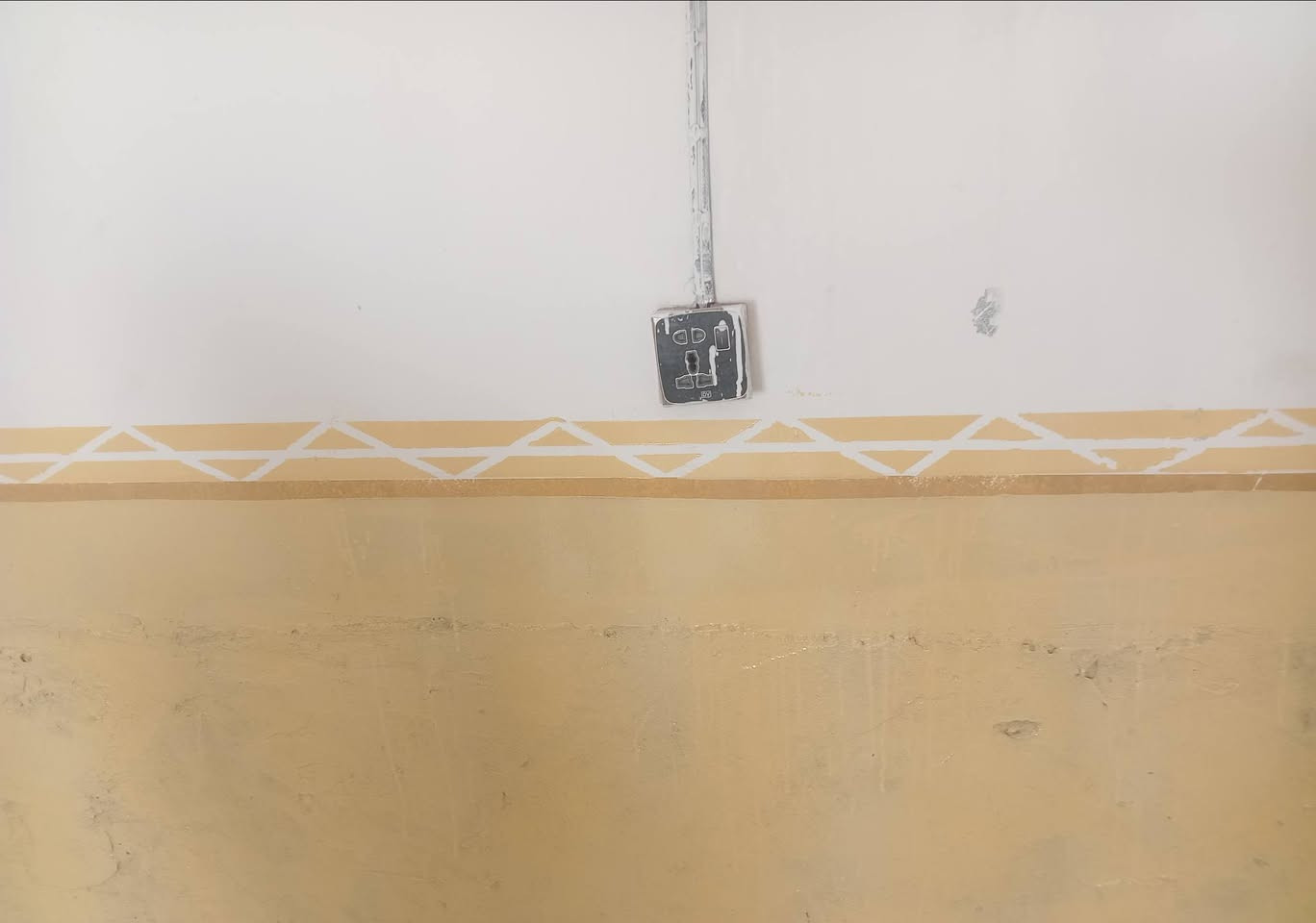جميع الصباغ والألوان ولنقشات والهزارات اصباغ محترفه النجف الاشرف ***********
