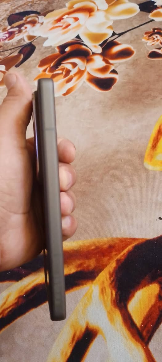 السلام عليكم انفنكس نوت 50برو
جهاز نضيف مابي اي عيب ما مفتوح جهاز غراضه كاملة مستخدم شي قليل شرط ضمان
ذاكره 256رام 24 شاحنه, 90 واط يدعم الشحن اللاسلكي
سعر 325 بي مجال
***********

