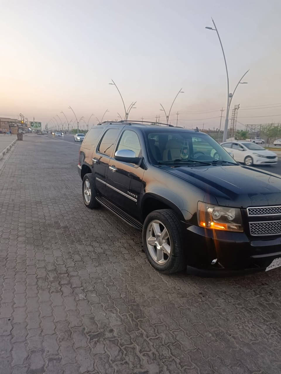 ( تاهو ادوات)
LTZ 2009
كصة قماره فقط شغل درجة اولى شرط حتى اثر للكص ما يبين 
السياره دخول جديد،
جديدة بمعنى الكلمة واحلى من الصور بهواي البدي والدواخل 
متومة ع سيارة سليمانية طبق الاصل السنويه والارقام شغل متعوب عليهن 
السيارة شرط كفالة من كلشي وبرغي ما مفتوح بيها كله بلاد 
السعر ٥٨ ورقة 
المكان البصرة 
الاستفسار اتصال ع 
***********
