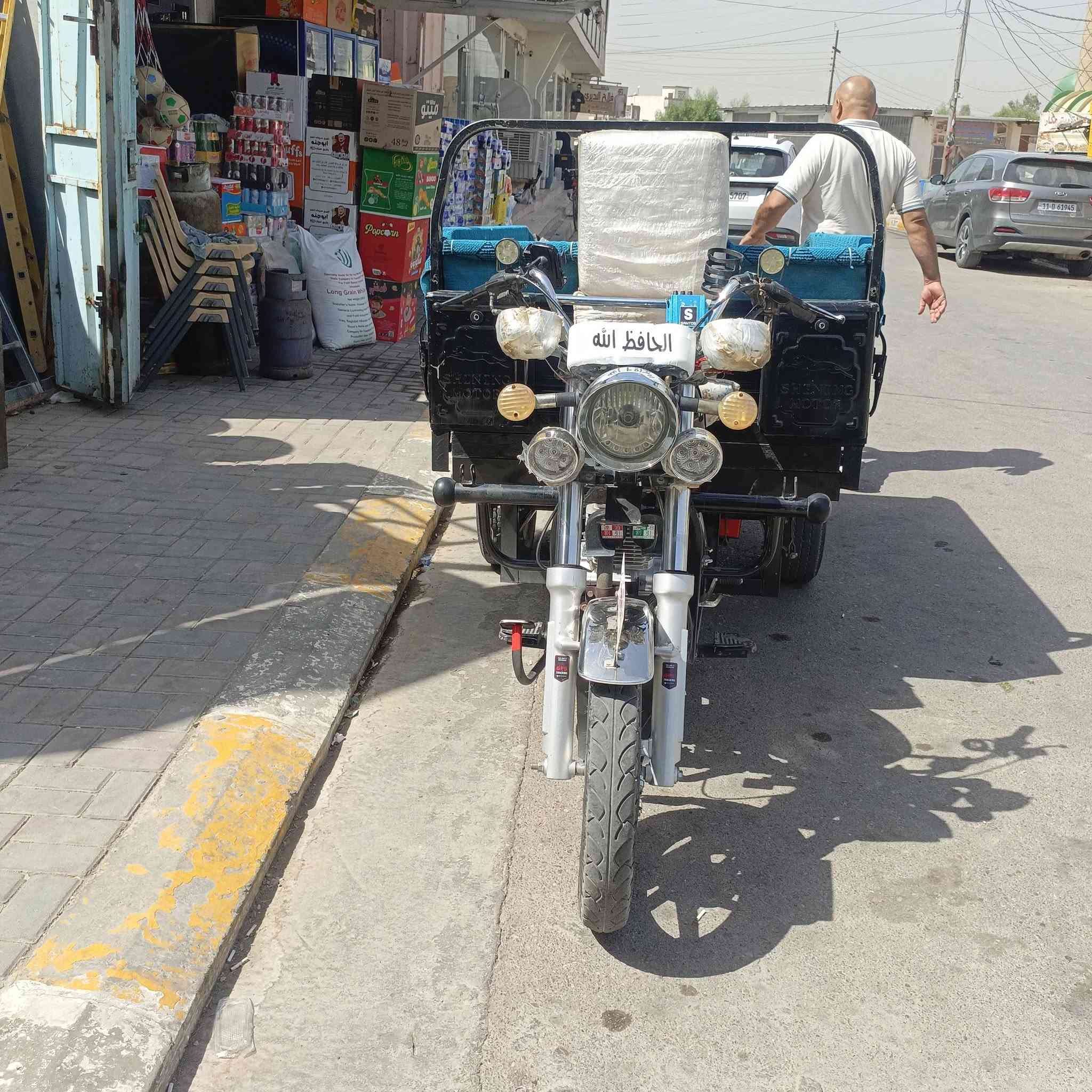سلام عليكم ستوتة معرض بلال  البيع موديل 23  نضيفة خير من الله مكفولة مكينه وشاصي واوراق  السعر خاص 
***********
