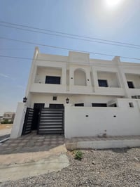 تكريت الديوم ٣٠٠٠ • ١٠٠م • ٣ غرف