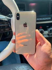 ايفون اكس ماكس • ٢٥٦ • بطارية ١٠٠٪
