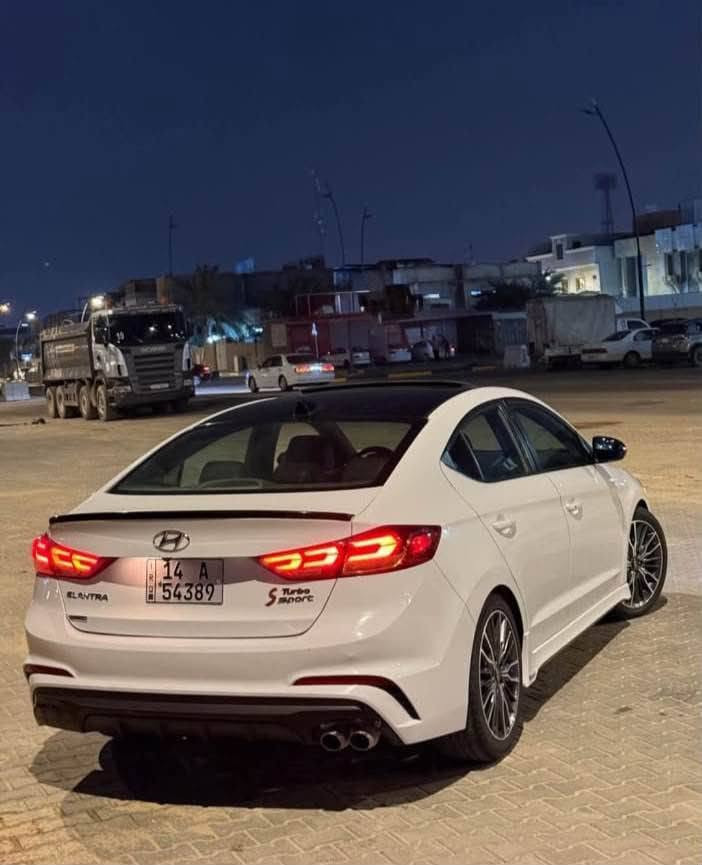 النترا موديل ٢٠١٨
رقم بصرة إنكليزي
اللون البيض وارد أمريكي مكفولة عدا الدعامية صبغ 
فول مواصفات 
محرك ١٦٠٠ تيربو  سبورت قمارة بلاد اسود فتحه  تحكم استيرن شاشه كبيرة كشتات جلد تدفى بالكشن 
مكينه كير تبريد كهربائيات. كله جاهز حدادة  
العنوان البصرة.  رقم الهاتف *********** البصرة, العراق
