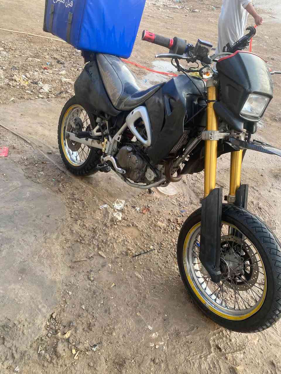بوكسر • اوراق • حسب القناعة