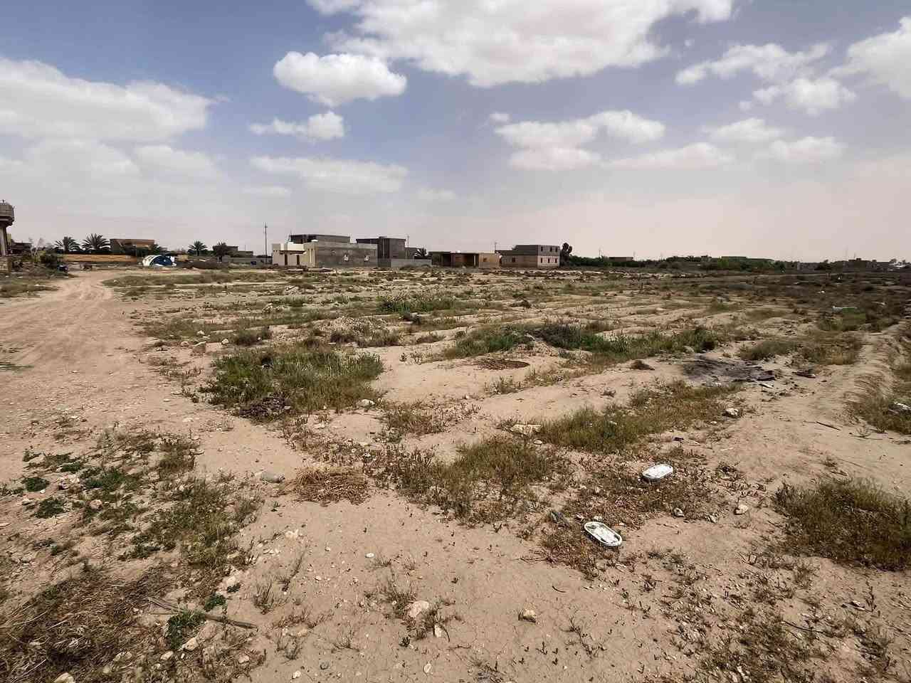قطعه ارض للبيع في السنجك مساحه 500 متر ركن ع شارعين السعر واستفسار اتصل ع رقم ***********
