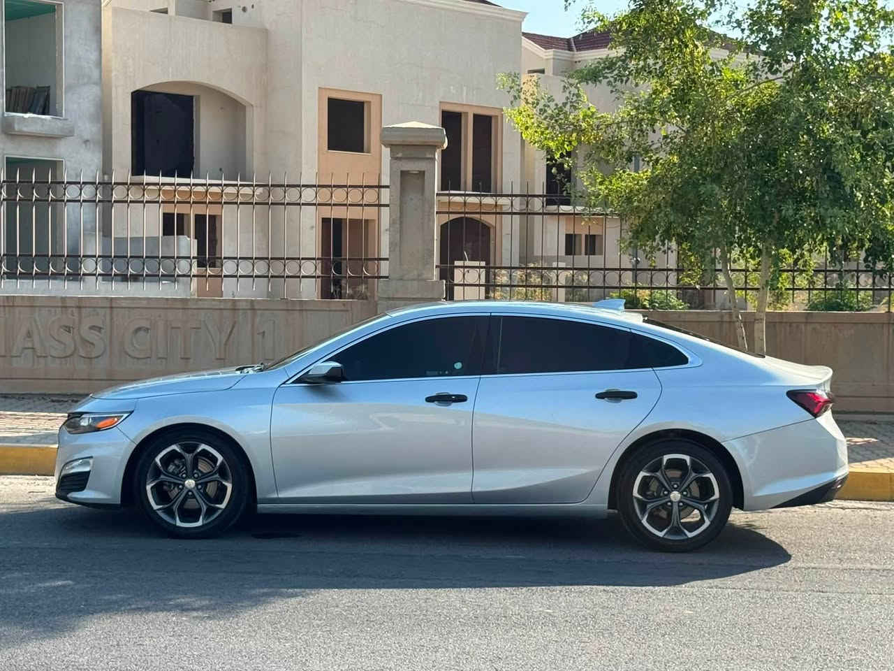 ماليبو Lt 
سعر فقط ١٠٥$ مجال بسيط
ماشي ٦٧٠٠٠ 
موديل ٢٠٢٠
فقط بونيد صبغ بدون ارباك بدون دواخل
تايرات جديد
كير-مكينه بشرط ما مفتوح
رقم تليفون  
*********** واتس اب - كورك
