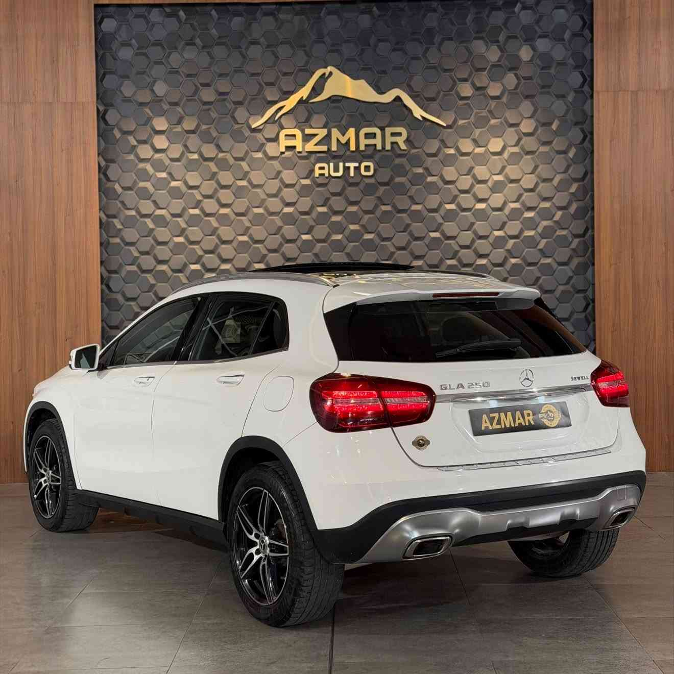 مارسدس GLA 250 AMG
موديل 2020
ماشيه ٦٠ الف
فول الفول ( بانوراما وبصمات وشاشه جبيره وكامرا وحساسات ورادارات وكشنات جلد وخزن وكهرباء وتدفئة واتو ستوب واپل كار بلي وبعد هوايه مواصفات)

السياره وارد امريكي بيها بابين صبغ ، گير ومكينه بشرط 
السياره مرقمه وجاهزه 
السعر : 178$ ورقة
للاستفسار : ***********
العنوان : السليمانيه شركة (ازمر ئوتو) المعارض الجديدة معرض رقم ٣٤
